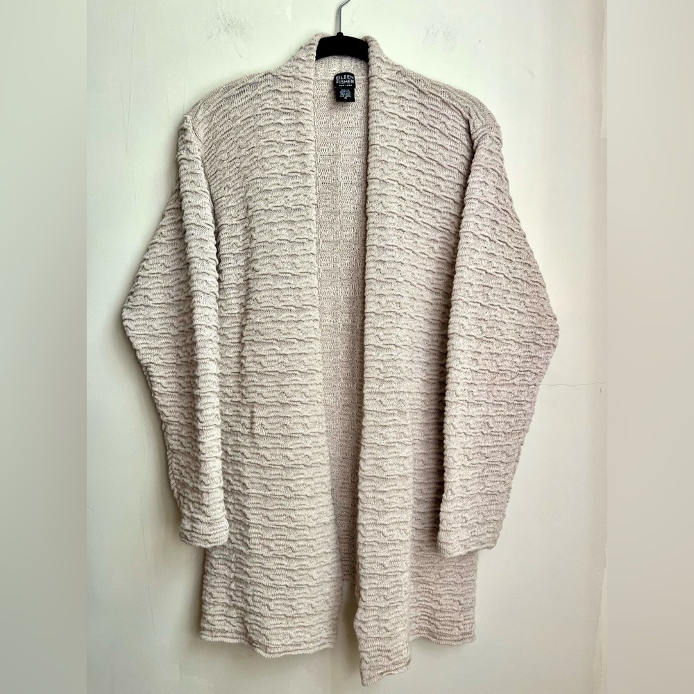 eileen fisher 100% wool textured sculptural modern cardigan